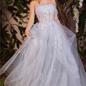 Elegant Light Purple Strapless Lace Dress